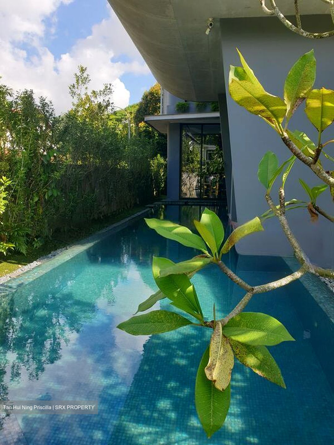 Jalan Naga Sari (D11), Semi-Detached #600681811